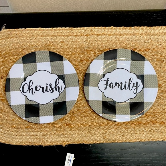 NEW, Set of 2 Melamine Plates, Buffalo Plaid,  Cherish & Family, 8”, Unbreakabke - Picture 1 of 2